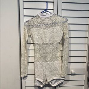 Elegant Lace Long Sleeve Bodysuit